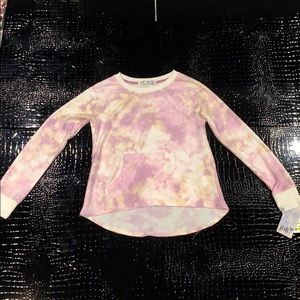 sweatshirt type material with pockets